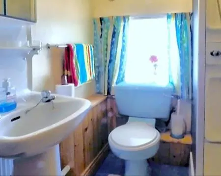 The Cosy Barn Дом отдыха Килраш